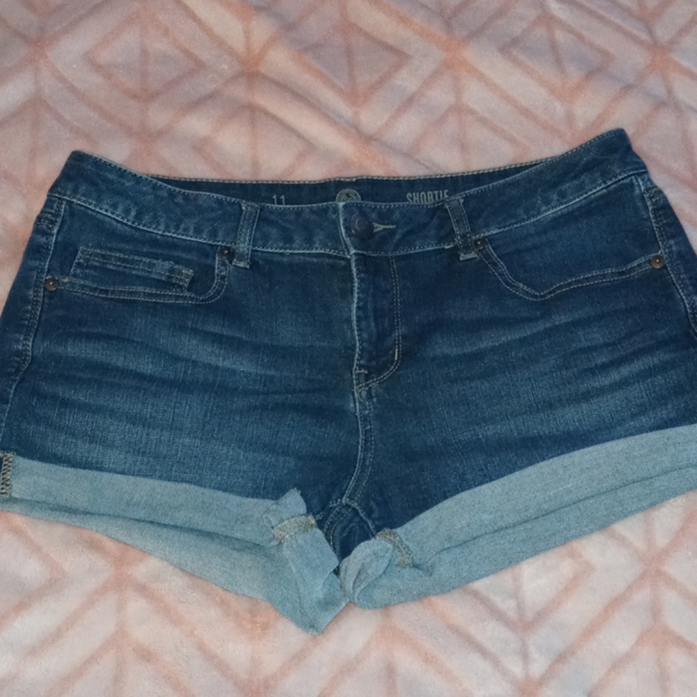 So jean shorts